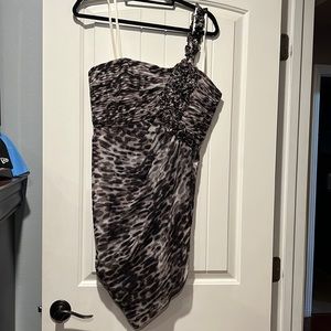 BCBG MaxAzria Cocktail asymmetrical 100% Dress, Black/Comb in Size 12.